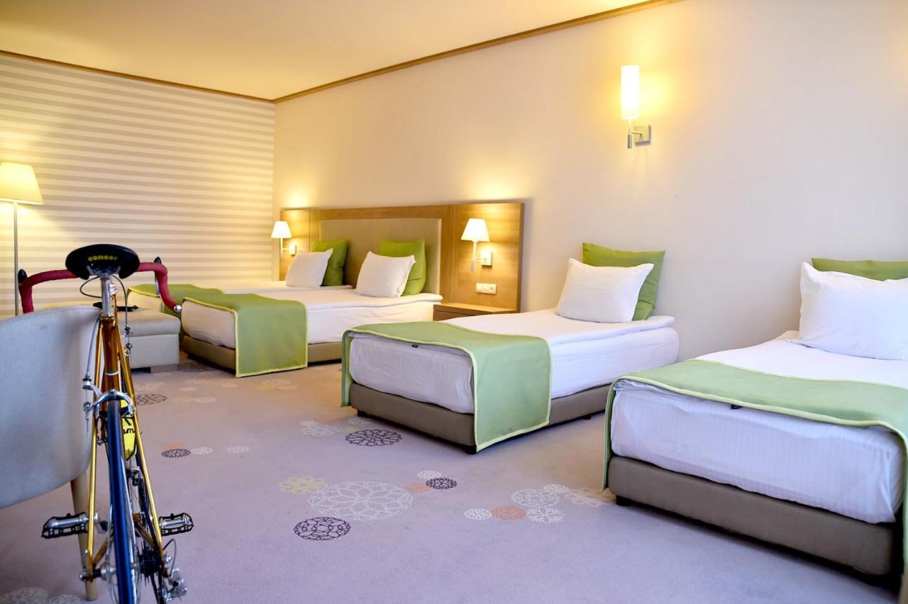 Suite Hotel Sofia Exterior photo
