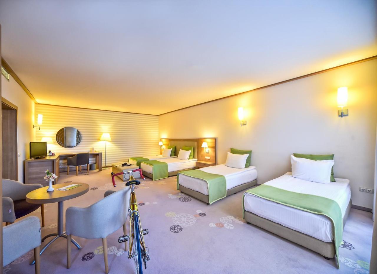 Suite Hotel Sofia Exterior photo