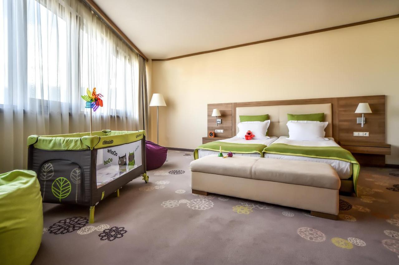 Suite Hotel Sofia Exterior photo