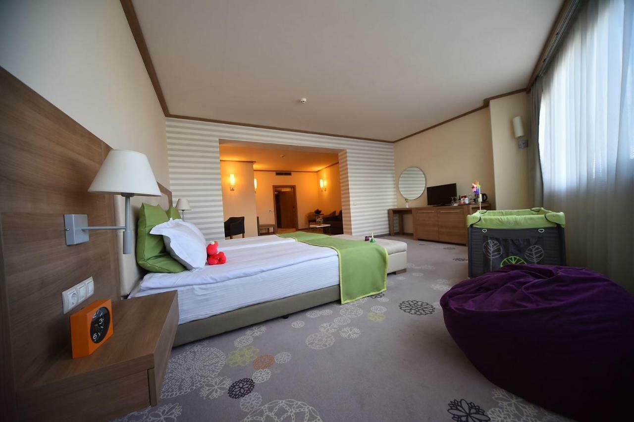 Suite Hotel Sofia Exterior photo